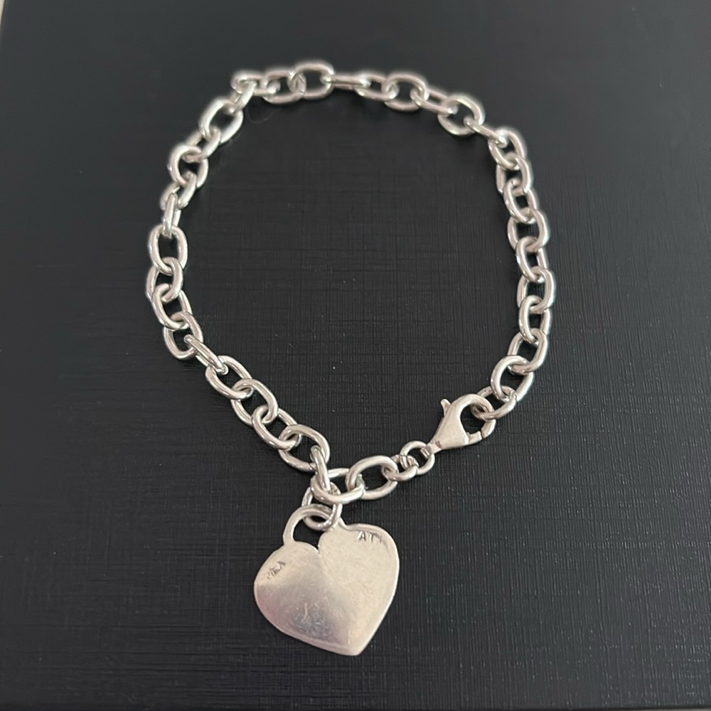 Boutique Vintage heart bracelet marked 925 ATI marked 7”
